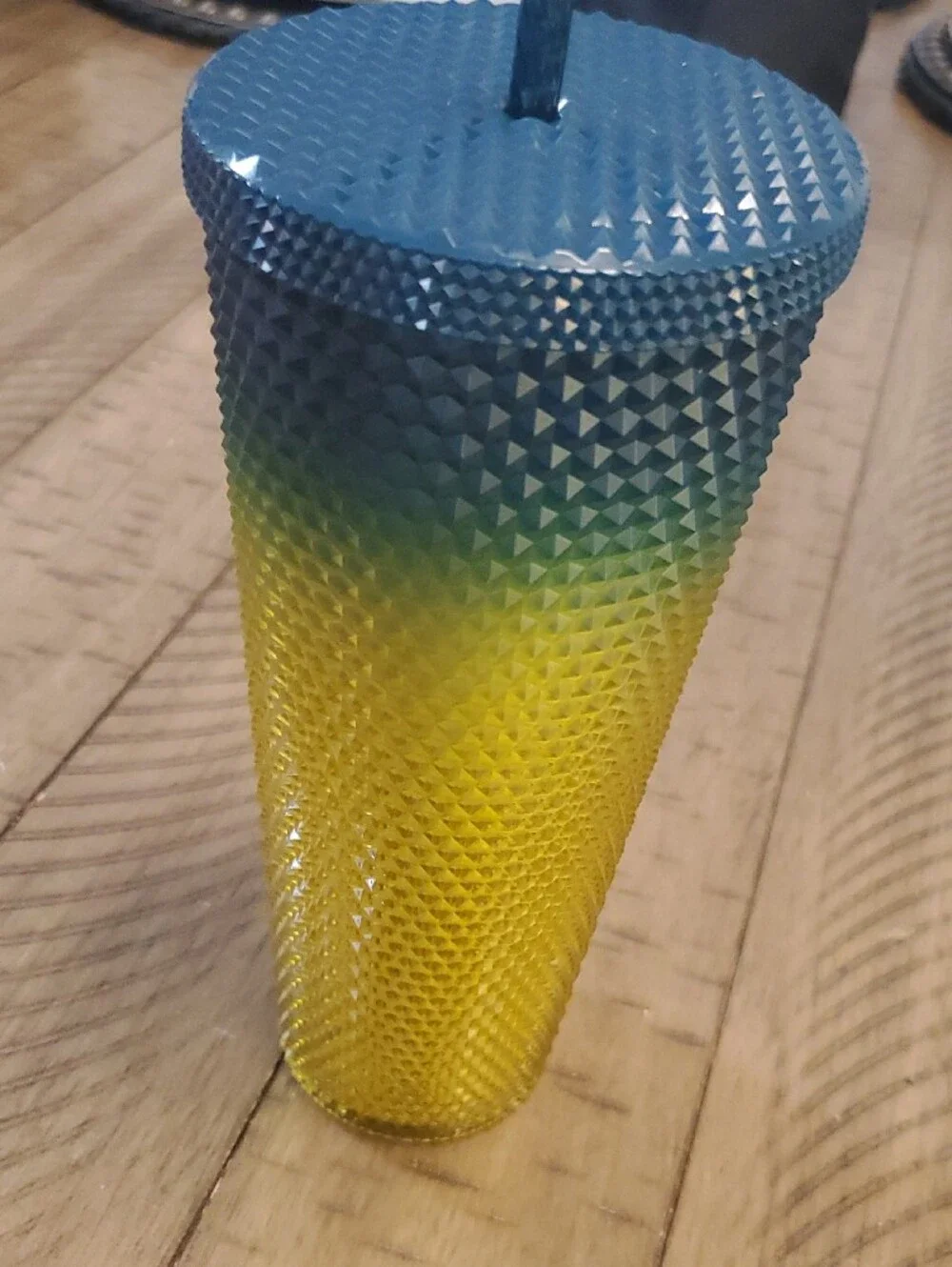 Starbucks Blue to Yellow Studded Ombre Tumbler with Straw